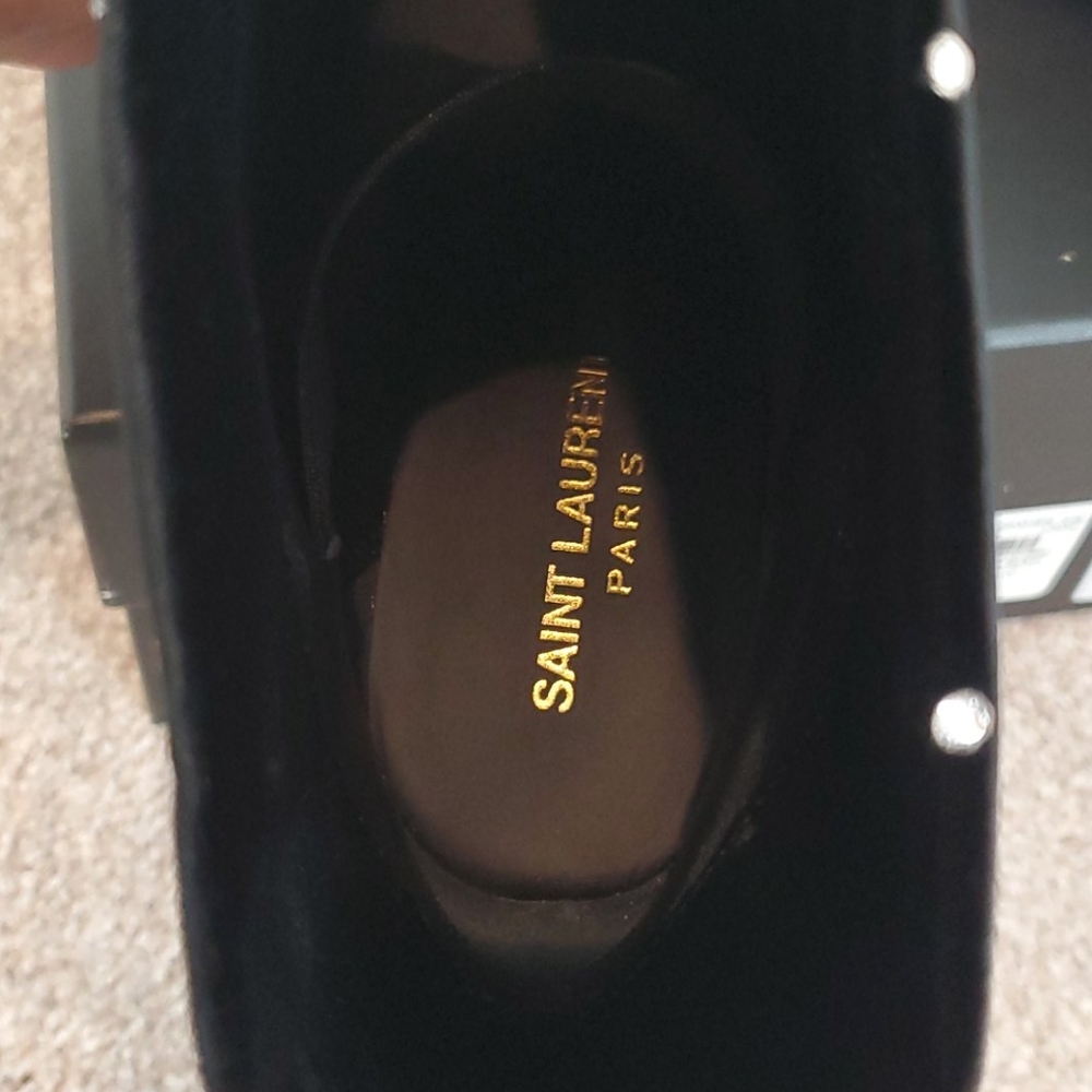 Saint Laurent Crystal Embellish Freja Boots - Picture 5 of 6